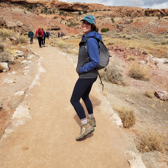 Meet your Posher, Ashley - Picture 8 of 9